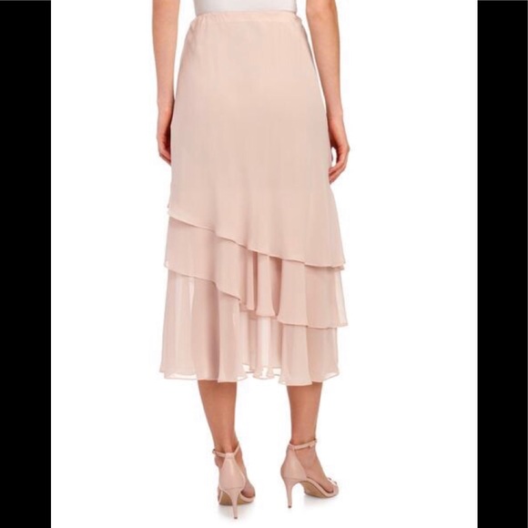 Asymmetrical Chiffon Tiered Midi Skirt - Picture 2 of 2